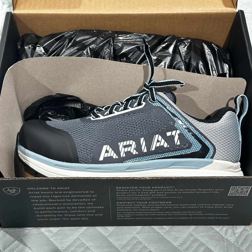 Ariat Work Outpace SD Composite Toe Shoes Women’s Size 6 Safety Sneakers NIB